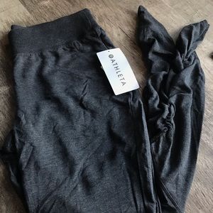 NWT Gray Athleta Restore slim ruched pant